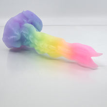 Load image into Gallery viewer, V2MCM97 Snark&#39;s Maw Small 0050 UV GITD
