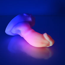 Load image into Gallery viewer, R2SCM49 Oberon Small 0030 UV GITD
