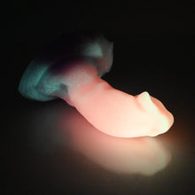 Load image into Gallery viewer, R2SCM49 Oberon Small 0030 UV GITD
