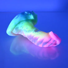 Load image into Gallery viewer, R2MCM46 Oberon Small 0050 UV GITD
