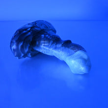 Load image into Gallery viewer, R2MCM42 Oberon Small 0050 UV
