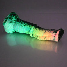 Load image into Gallery viewer, K3SCM02 Kitalpha Medium 0030 UV GITD
