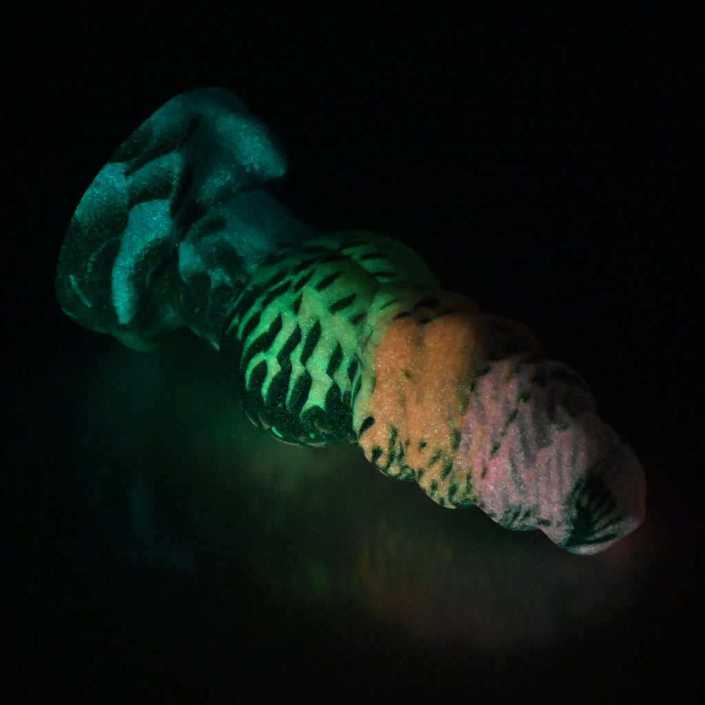 P2SDL74 Pluto Small 0030 UV GITD