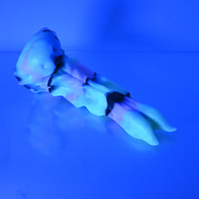 Load image into Gallery viewer, V2SCP21 Snark&#39;s Maw Small 0030 UV
