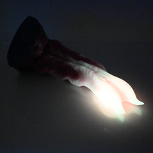 Load image into Gallery viewer, V3SCP36 Snark&#39;s Maw Medium 0030 UV GITD
