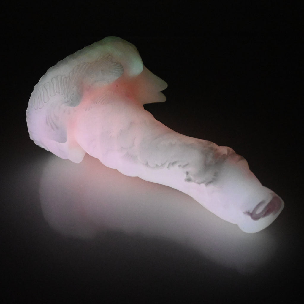 S2SDL97 Snark Small 0030 UV GITD