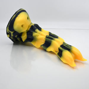 V3MCP32 Snark's Maw Medium 0050 UV GITD