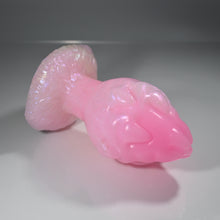 Load image into Gallery viewer, F4MDK99 Dragonfruit Plug Large 0050 UV GITD CS
