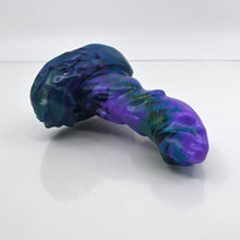 Load image into Gallery viewer, R2MCN95 Oberon Small 0050 UV GITD
