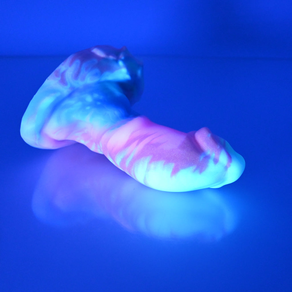 R2MCN89 Oberon Small 0050 UV GITD